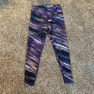 Purple patterned leggings